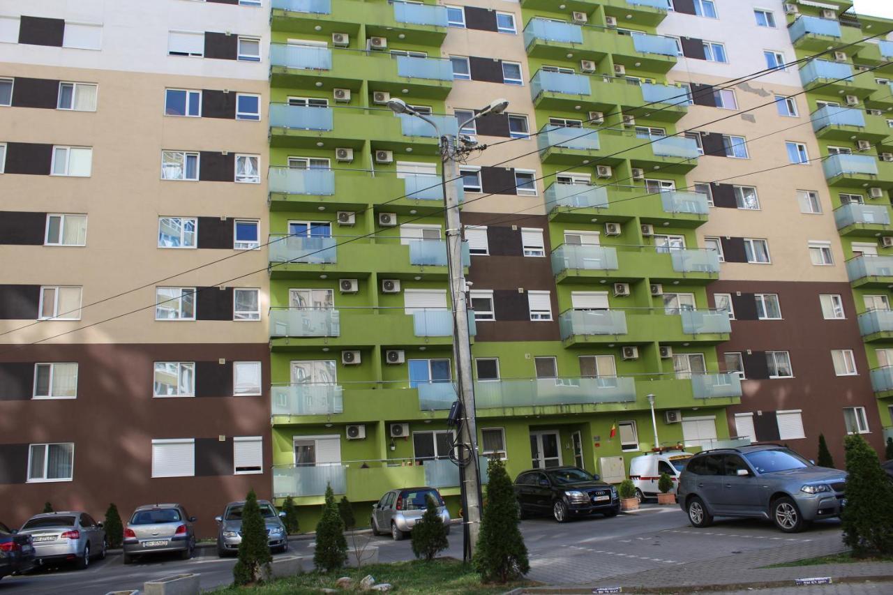 Randevu Apartment Орадя Екстер'єр фото